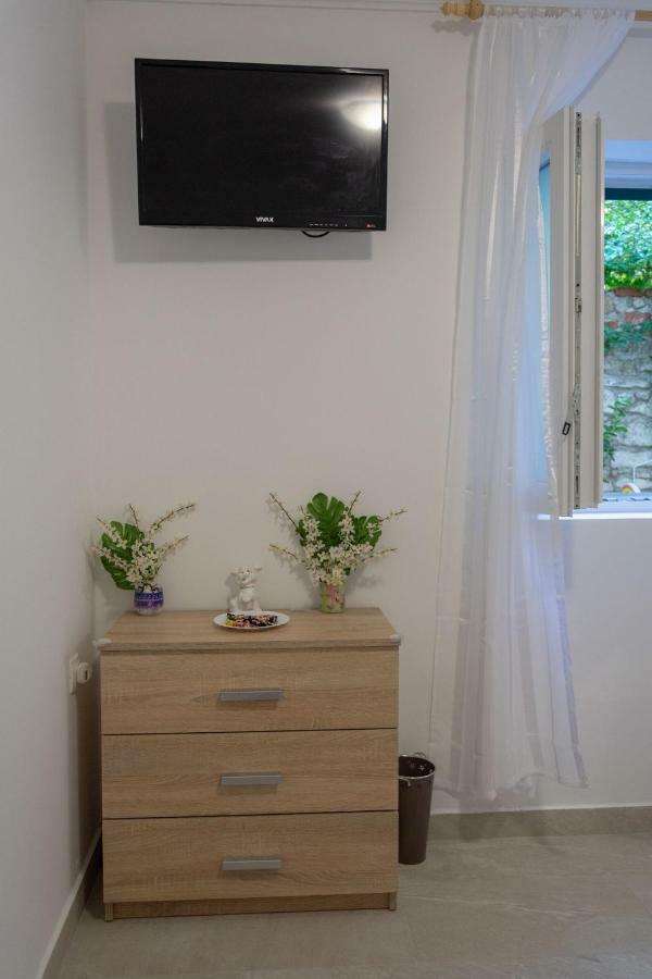 Room Nino سكرادين المظهر الخارجي الصورة